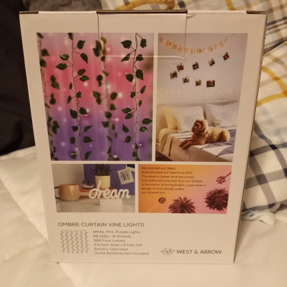 Curtain Vine Lights - Picture 3 of 3